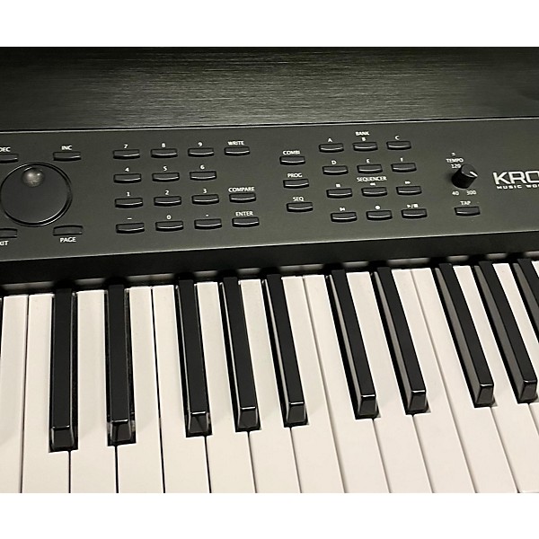 Used KORG Krome 61 Key Keyboard Workstation