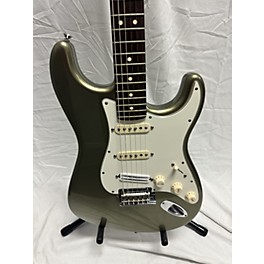 Used Fender Used Fender 60th Anniversary American Standard Stratocaster Jade Green Solid Body Electric Guitar