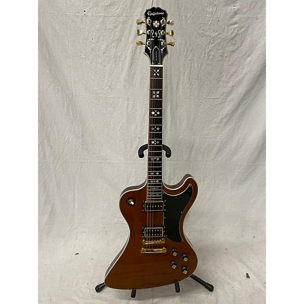 Used Epiphone Used Epiphone Lee Malia Signature Les Paul Custom Artisan Natural Solid Body Electric Guitar