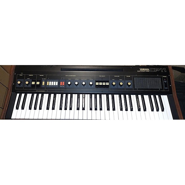 Used Yamaha CP11 Electronic Piano Digital Piano