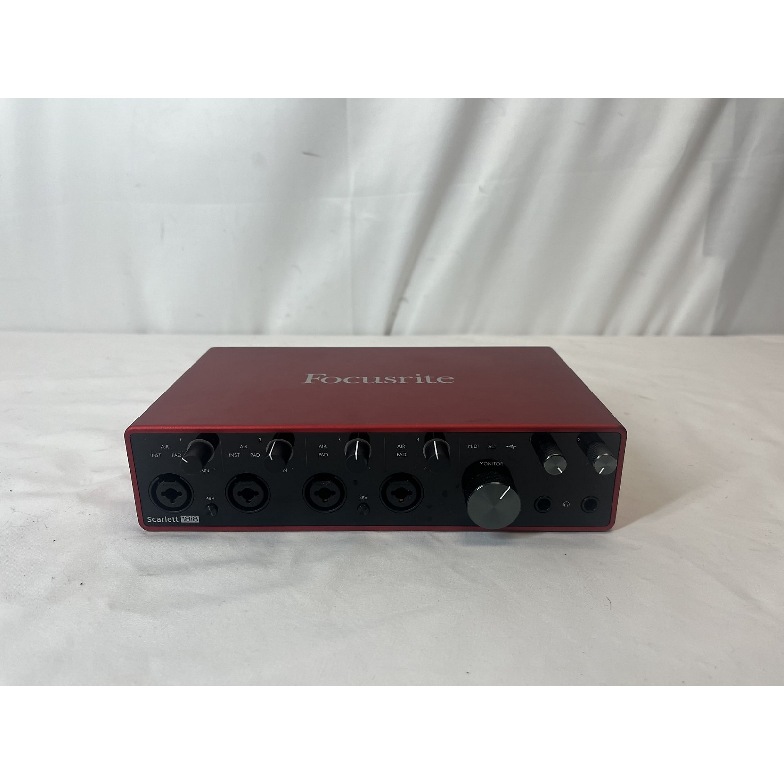 Used Focusrite Scarlett 18i8 Gen 3 Audio Interface