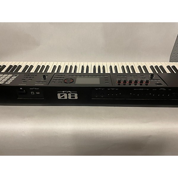 Used Roland FA08 Keyboard Workstation