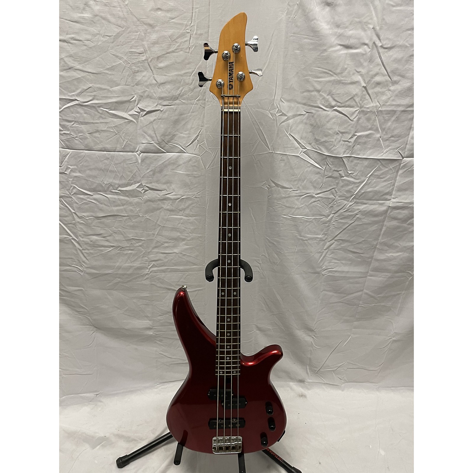 Used Yamaha TRBX174 Electric Bass Guitar RED METALLIC | Guitar Center