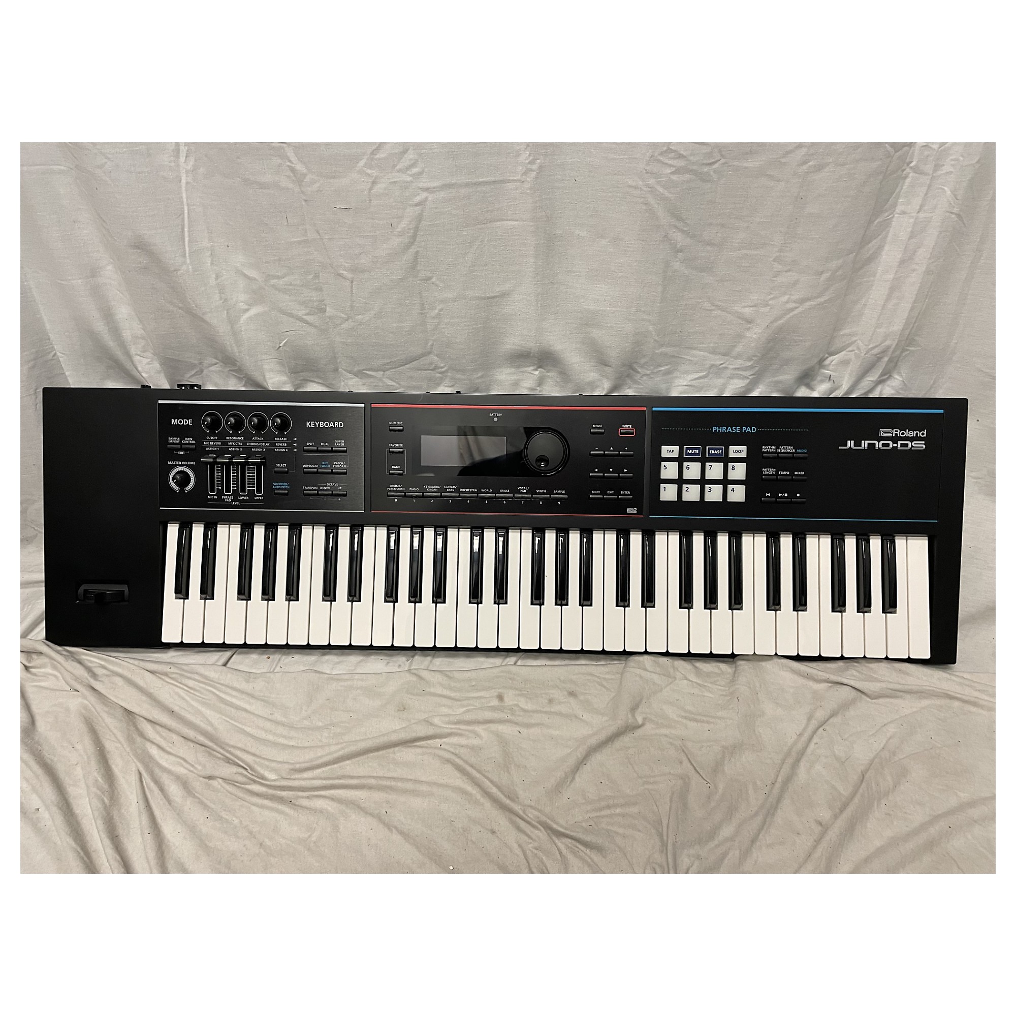 Used Roland JUNO-DS61 Synthesizer | Guitar Center