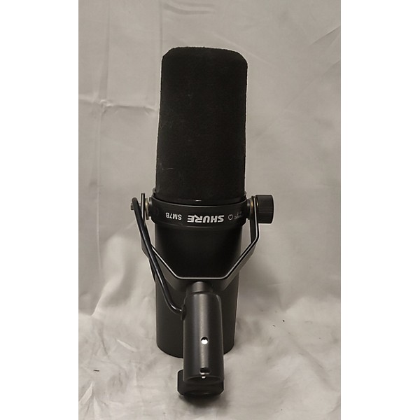 Used Used Shure SM7B Dynamic Microphone