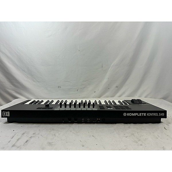 Used Novation Used Novation Launchkey 49 Key MIDI Controller