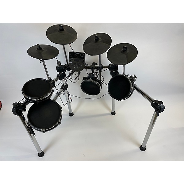 Conjunto de bateria elétrica Alesis Surge usadoConjunto de bateria elétrica Alesis Surge usado  