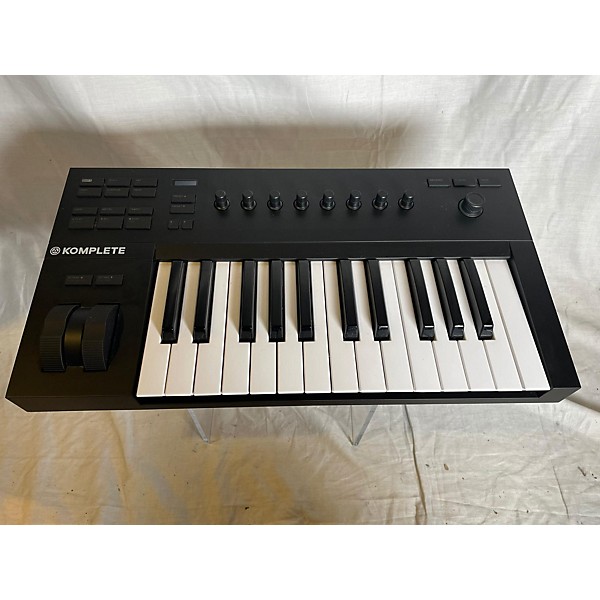 Used Native Instruments Komplete Kontrol A25 MIDI Controller