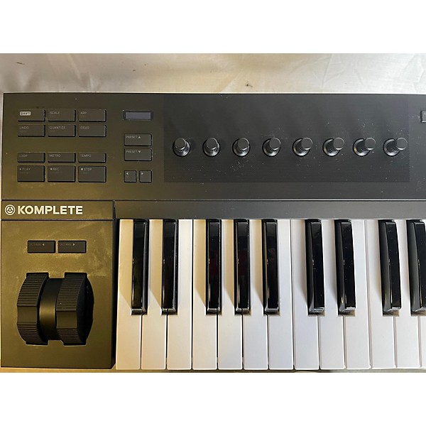 Used Native Instruments Komplete Kontrol A25 MIDI Controller