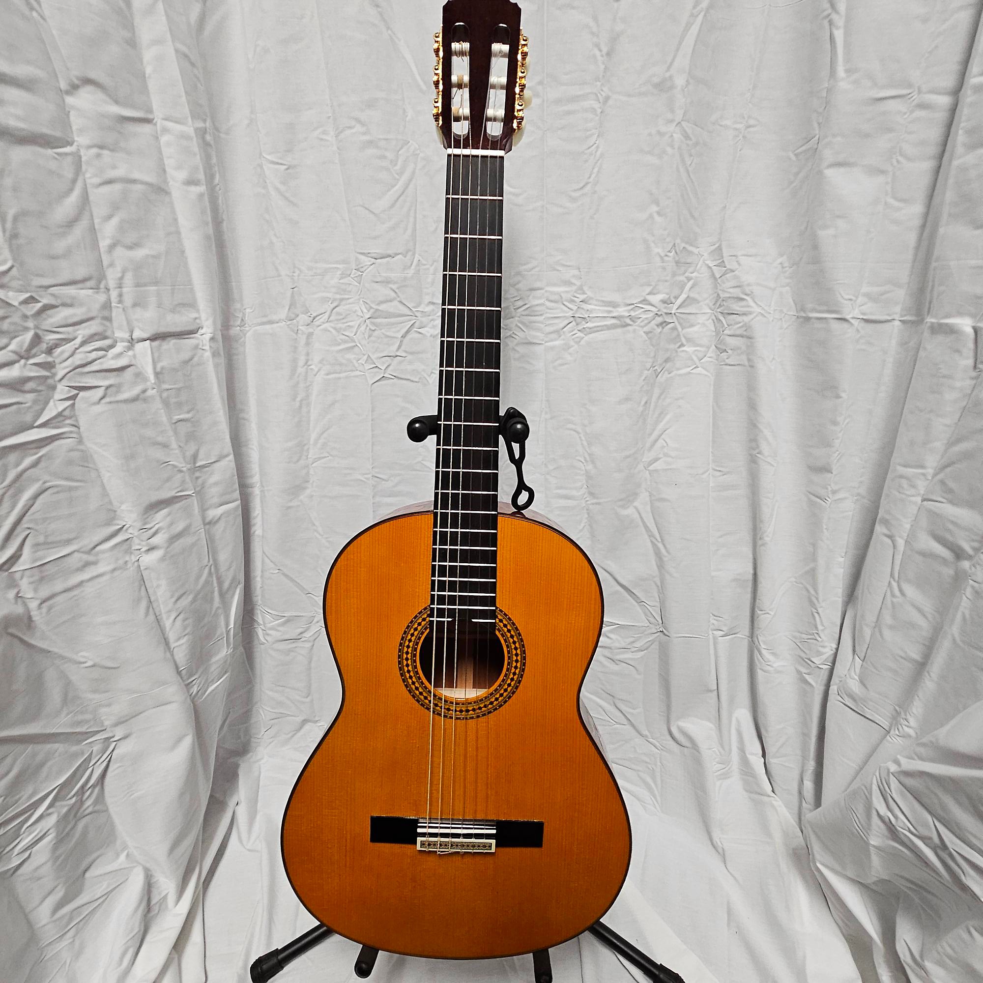 Used Yamaha GC12S Classical Acoustic Guitar Natural | Guitar Center