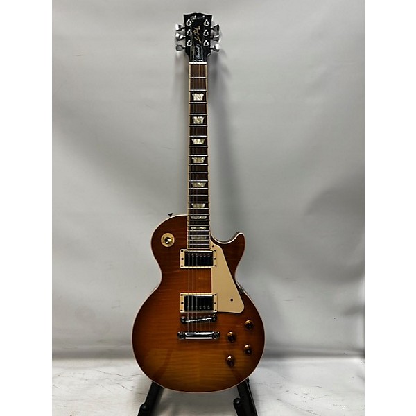 Used Gibson 2011 Les Paul Standard Solid Body Electric Guitar