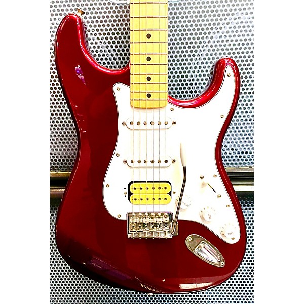 Used Fender Used Fender Standard Stratocaster HSS Midnight Wine Solid Body Electric Guitar