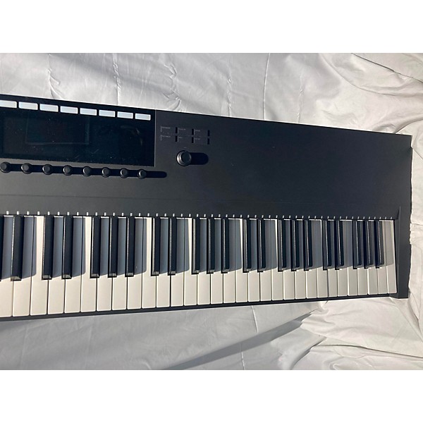 Used Native Instruments Komplete Kontrol S88 MK2 MIDI Controller