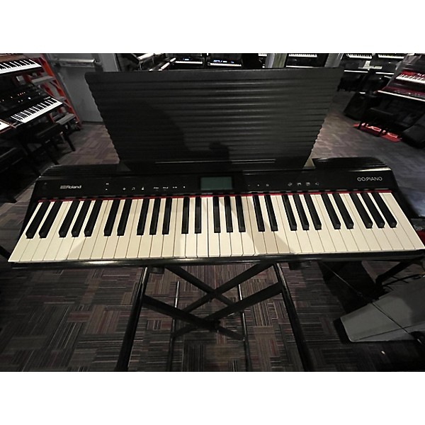 Used Roland GO: PIANO Portable Keyboard