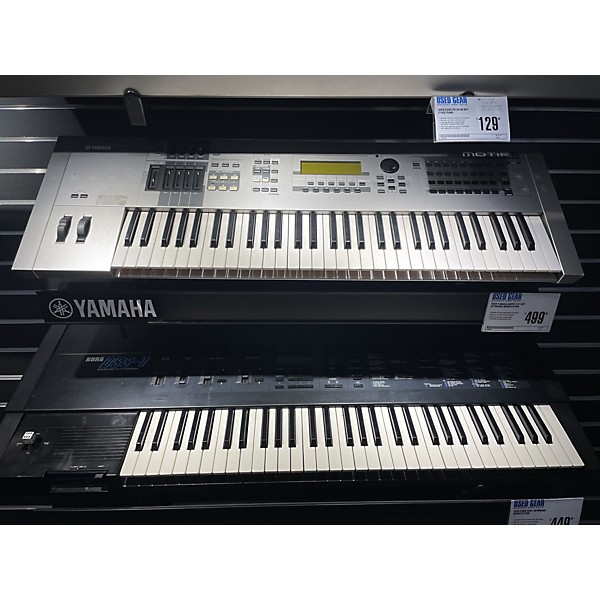 Used Yamaha Motif 6 61 Key Keyboard Workstation