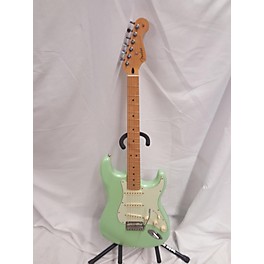 Used Fender Used 2021 Fender 75th Anniversary Player Stratocastor Seafoam Green Solid Body Electric Guitar