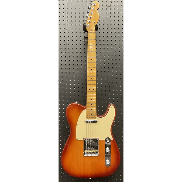 Used Fender Used 2021 Fender American Professional Telecaster Sienna Sunburst Solid Body Electric Guitar