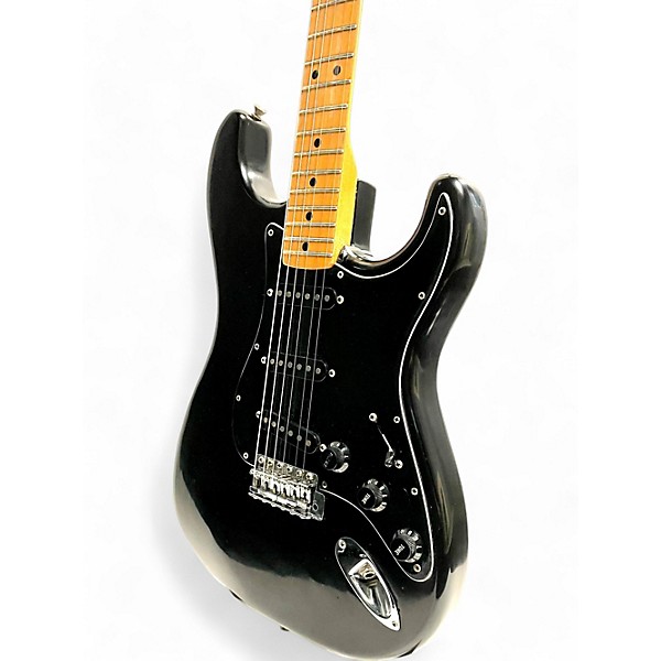 Used Fender Vintage 1979 Fender Stratocaster Refin Black Solid Body ...