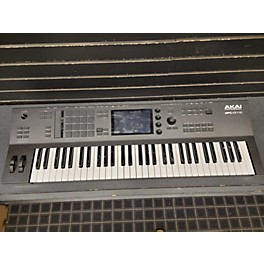 Used BOSS Used Akai Professional MPC Key 61 Keyboard Workstation