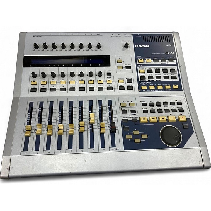 配信機器・PA機器・レコーディング機器 YAMAHA 01X Digital Mixing Studio YAMAHA 01X Digital Mixing Studio 【公式通販】