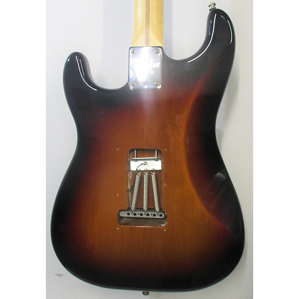 Used Fender Used Fender American Professional Standard Stratocaster HSS 3 Tone Sunburst Solid Body Electric Guitar