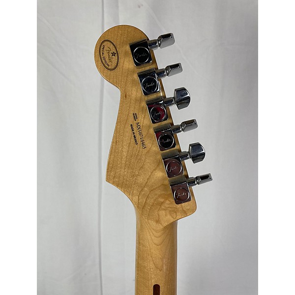 Used Fender Used Fender Player Stratocaster HSS Pau Ferro Candy Apple Red Solid Body Electric Guitar