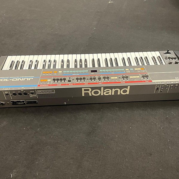 Vintage Roland 1980s JUNO 106 Synthesizer