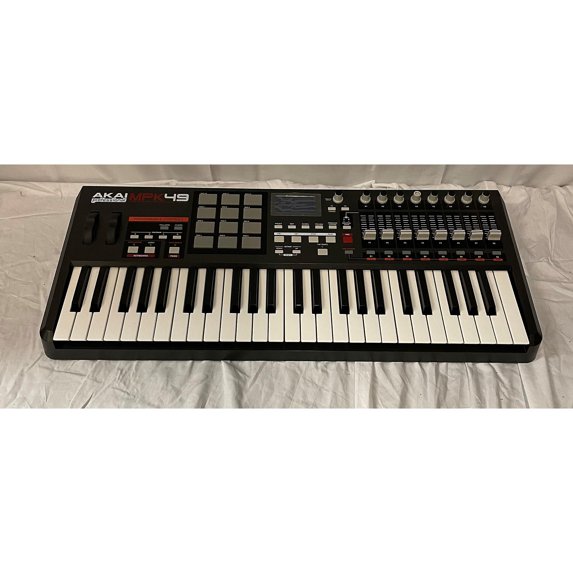 Used Akai Professional MPK49 49 Key MIDI Controller | Guitar Center