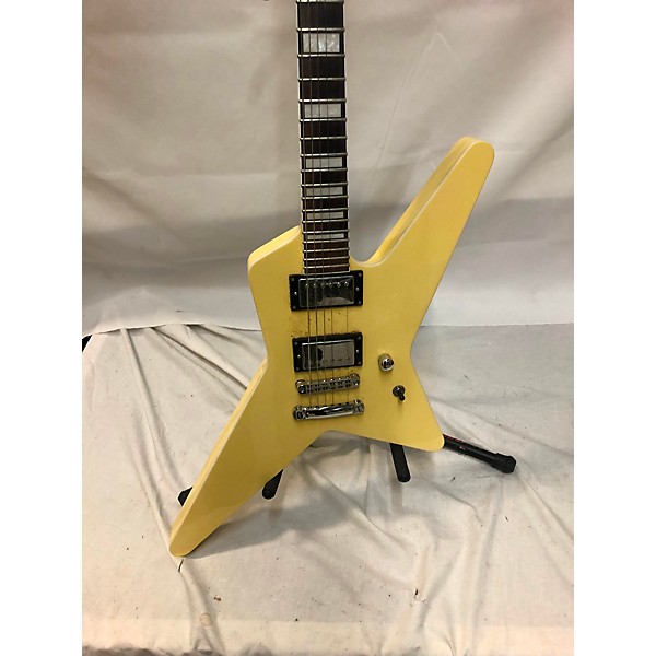 Used Jackson Used Jackson GUS G STAR PRO SERIES STAR IVORY Solid Body Electric Guitar