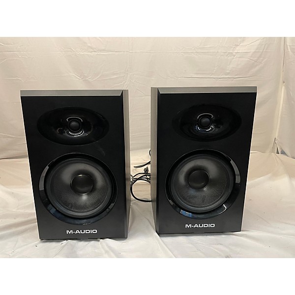 Used M-Audio BX8A Pair Powered Monitor