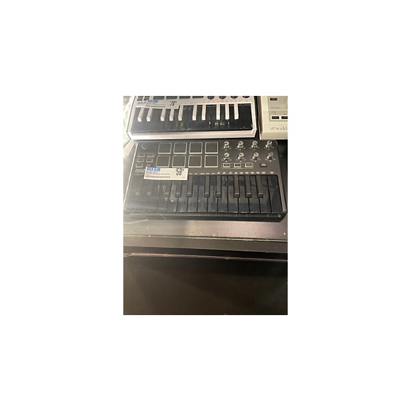 Used Akai Professional Used Akai Professional MPK Mini MKII MIDI Controller