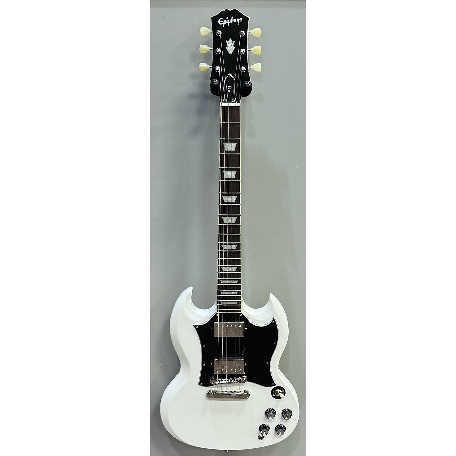 Used Epiphone SG Standard Solid Body Electric Guitar Alpine White 