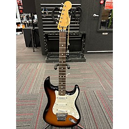 Used Fender Used Fender Dave Murray Signature Stratocaster Tobacco Sunburst Solid Body Electric Guitar