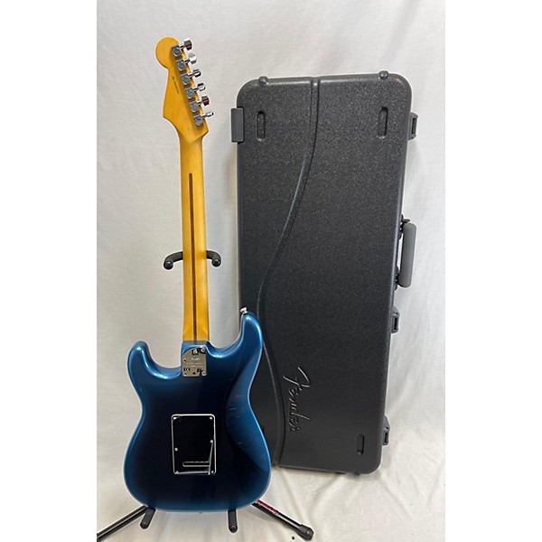 Used Fender Used Fender American Professional II Stratocaster Midnight Blue Solid Body Electric Guitar