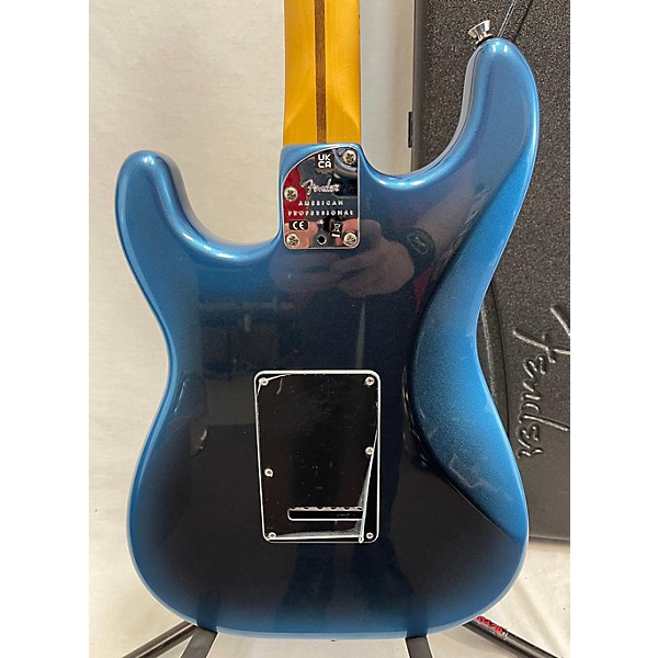 Used Fender Used Fender American Professional II Stratocaster Midnight Blue Solid Body Electric Guitar