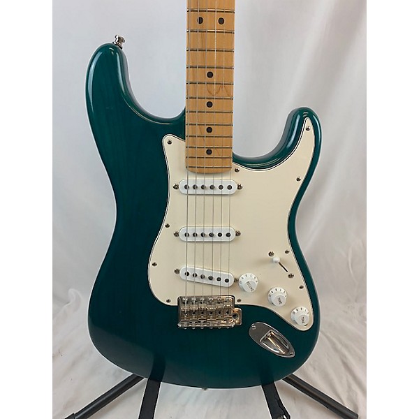 Used Fender Used Fender Highway One Stratocaster Green Solid Body Electric Guitar