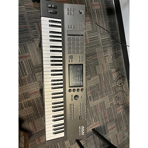 Used Akai Professional MPC Key 61 Keyboard Workstation