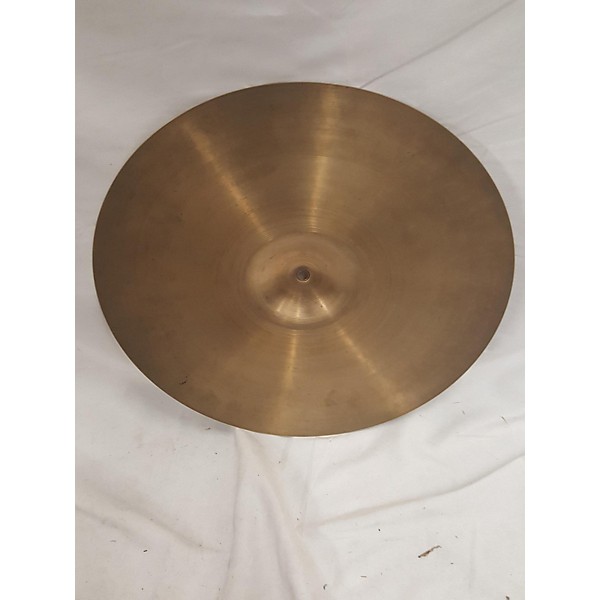 Used Zildjian Used Zildjian 18in Avedis Crash Cymbal