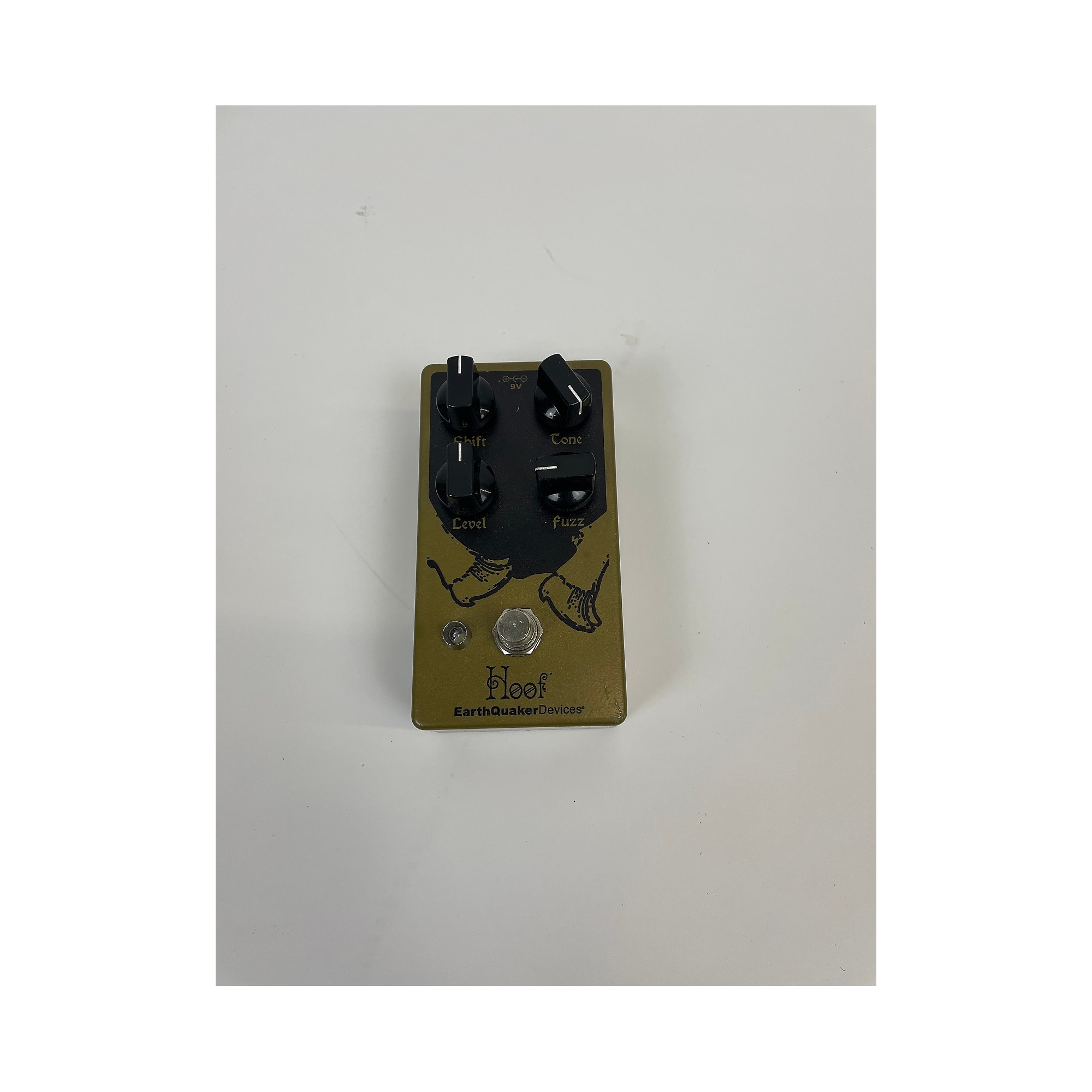 Used EarthQuaker Devices Cloven Hoof Fuzz Effect Pedal | Guitar Center
