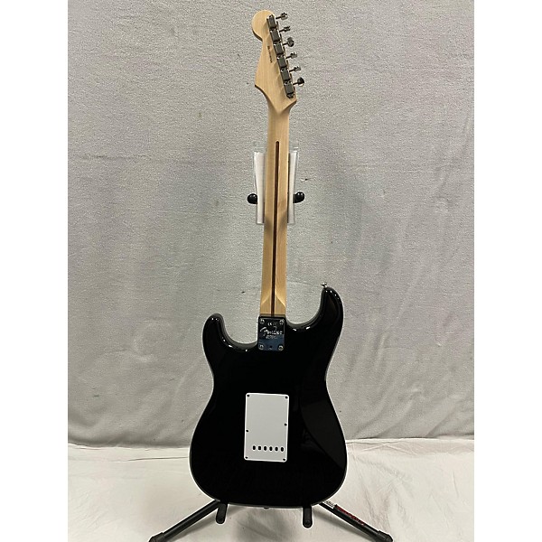 Used Fender Used Fender Artist Series Eric Clapton Stratocaster Black Solid Body Electric Guitar