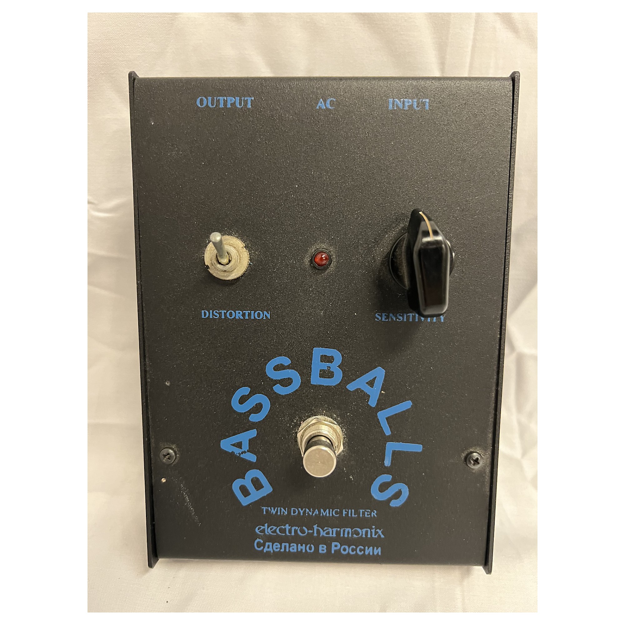 Used Electro-Harmonix RUSSIAN BASS BALLS Bass Effect Pedal | Guitar Center