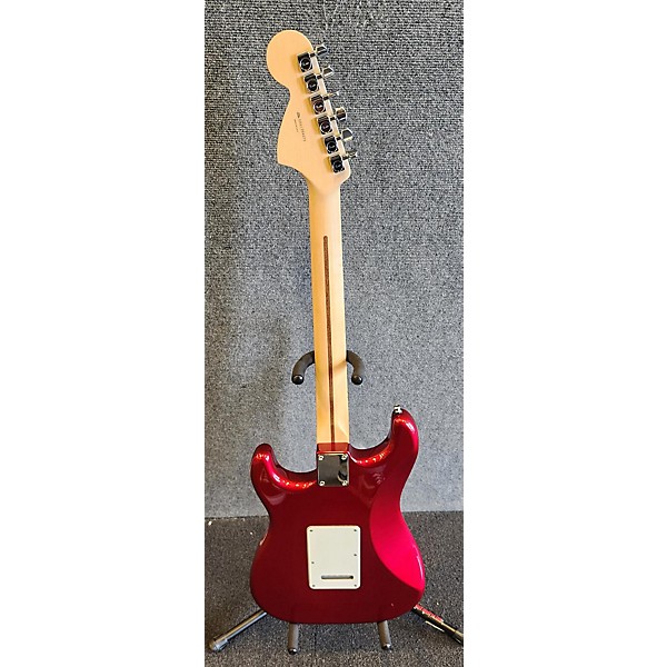 Used Fender Used Fender American Special Stratocaster Candy Apple Red Solid Body Electric Guitar