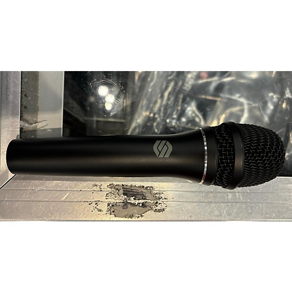 Used Sterling Audio P30 Dynamic Microphone