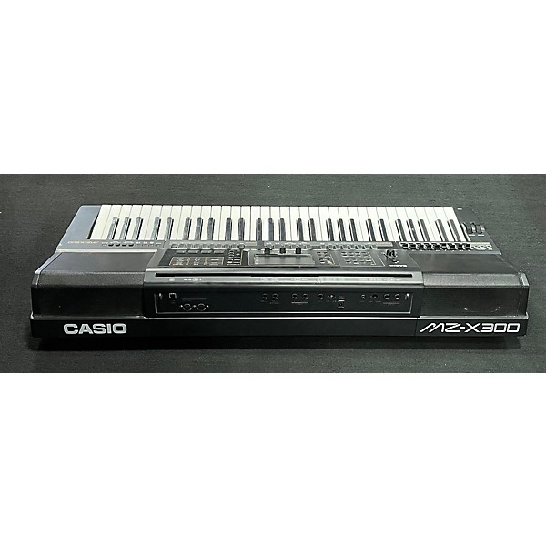 Used Casio MZ-X 300 61 KEY WORKSTATION KEYBOARD Keyboard Workstation