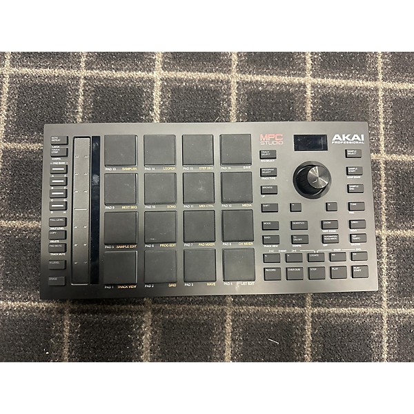 Used Akai Professional MPC STUDIO BLACK Production Controller | Guitar  Center