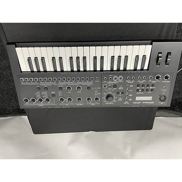 Used Roland JDXI Synthesizer