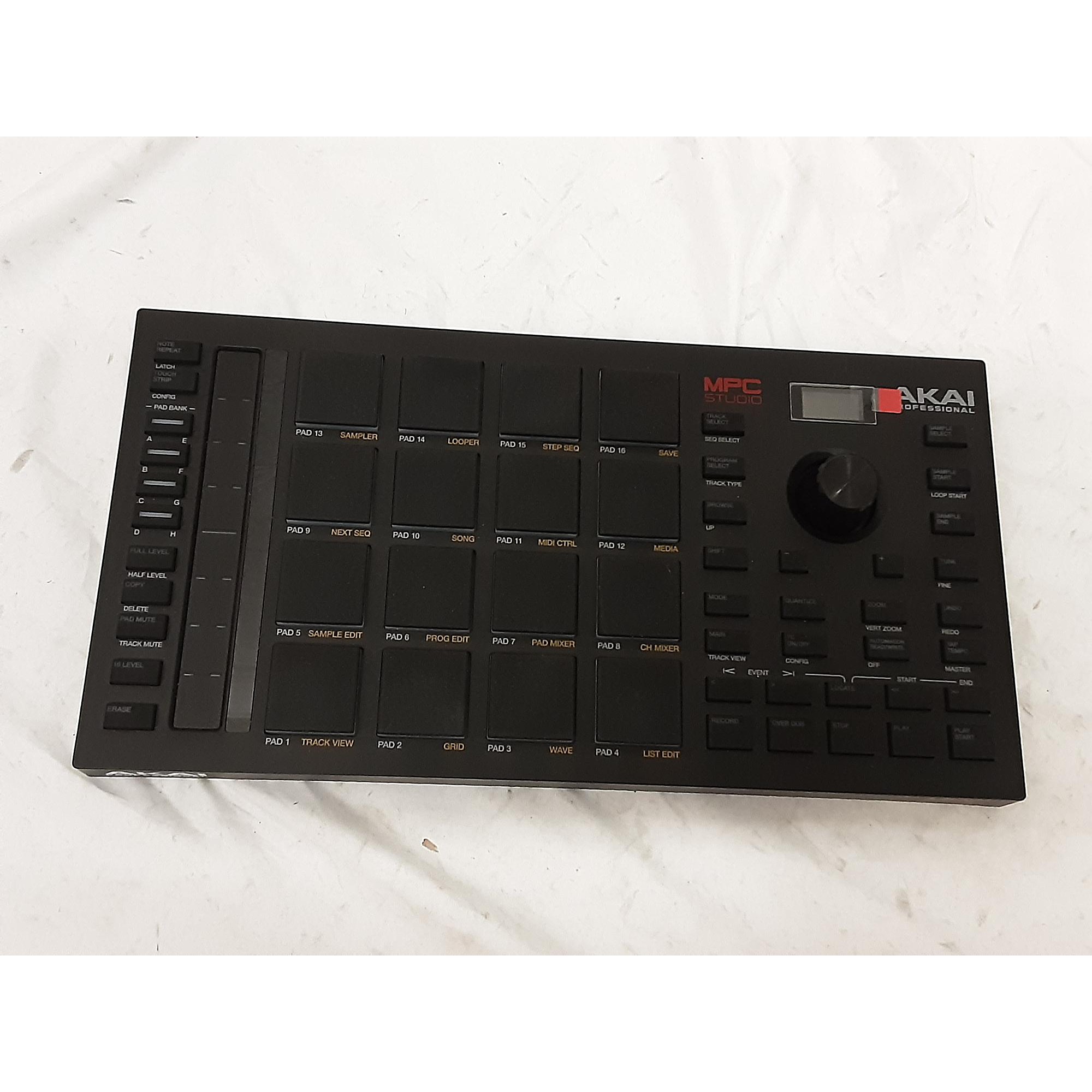 Used Akai Professional MPC Studio 2 Production Controller