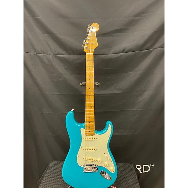 Used Fender Used 2021 Fender American Professional II Stratocaster MIAMI BLUE Solid Body Electric Guitar