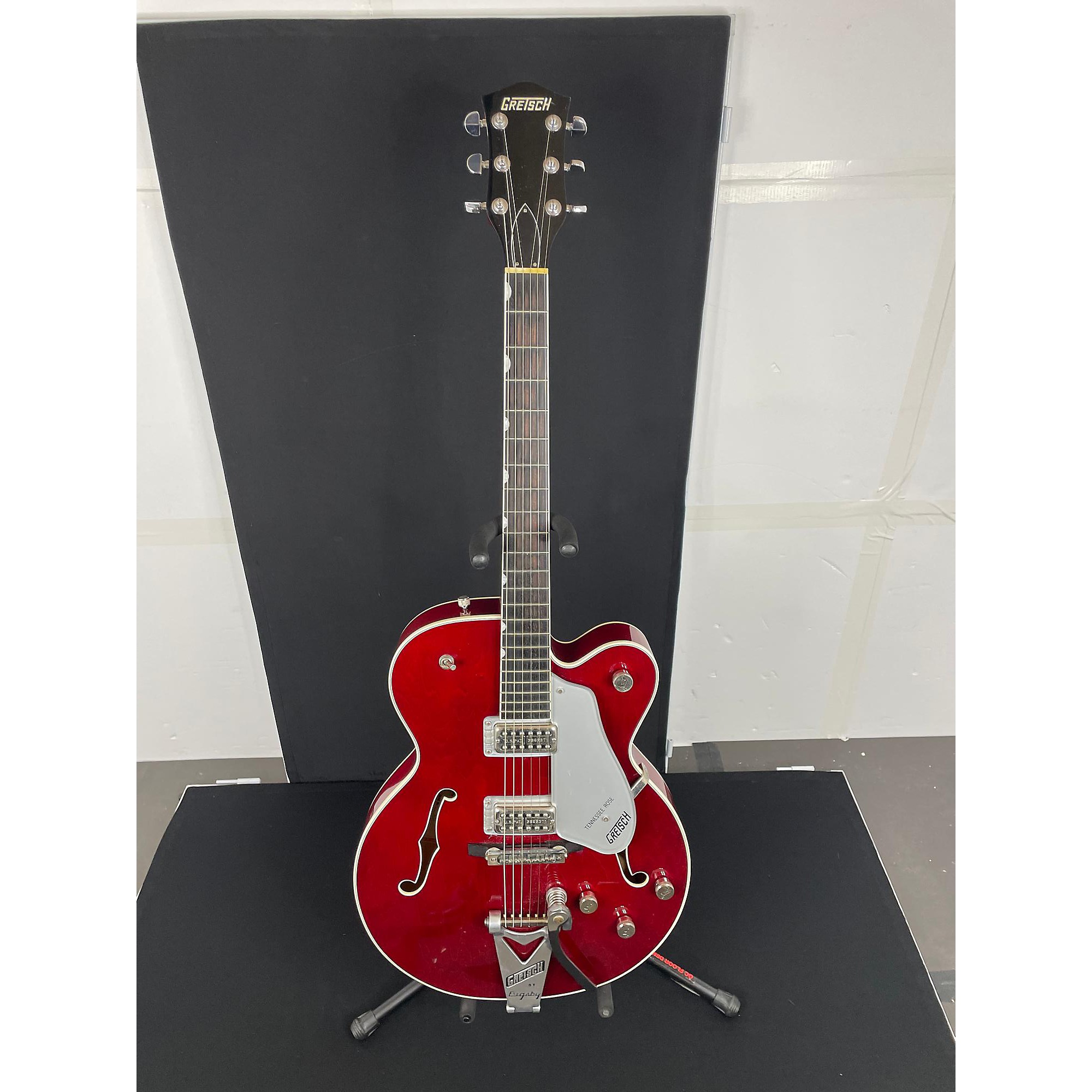 Used Gretsch Guitars G6119-1962 Chet Atkins Signature Tennessee Rose Hollow  Body Electric Guitar Cherry Red | Guitar Center