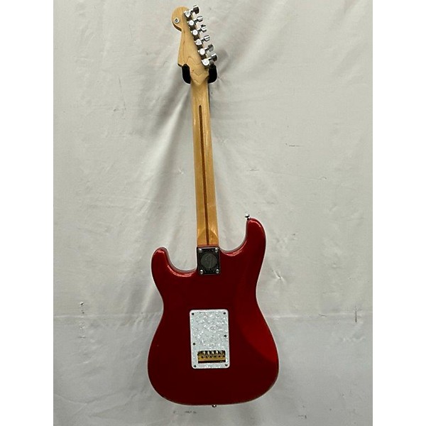 Used Fender Used 2006 Fender 60th Anniversary Standard Stratocaster Chrome Red Solid Body Electric Guitar